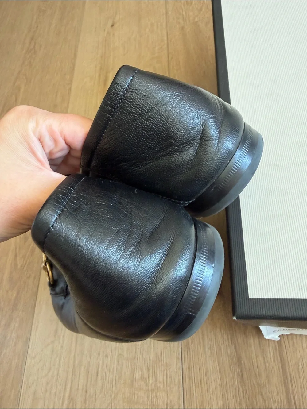 Gucci classic black